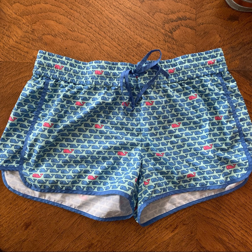Vineyard Vines athletic shorts